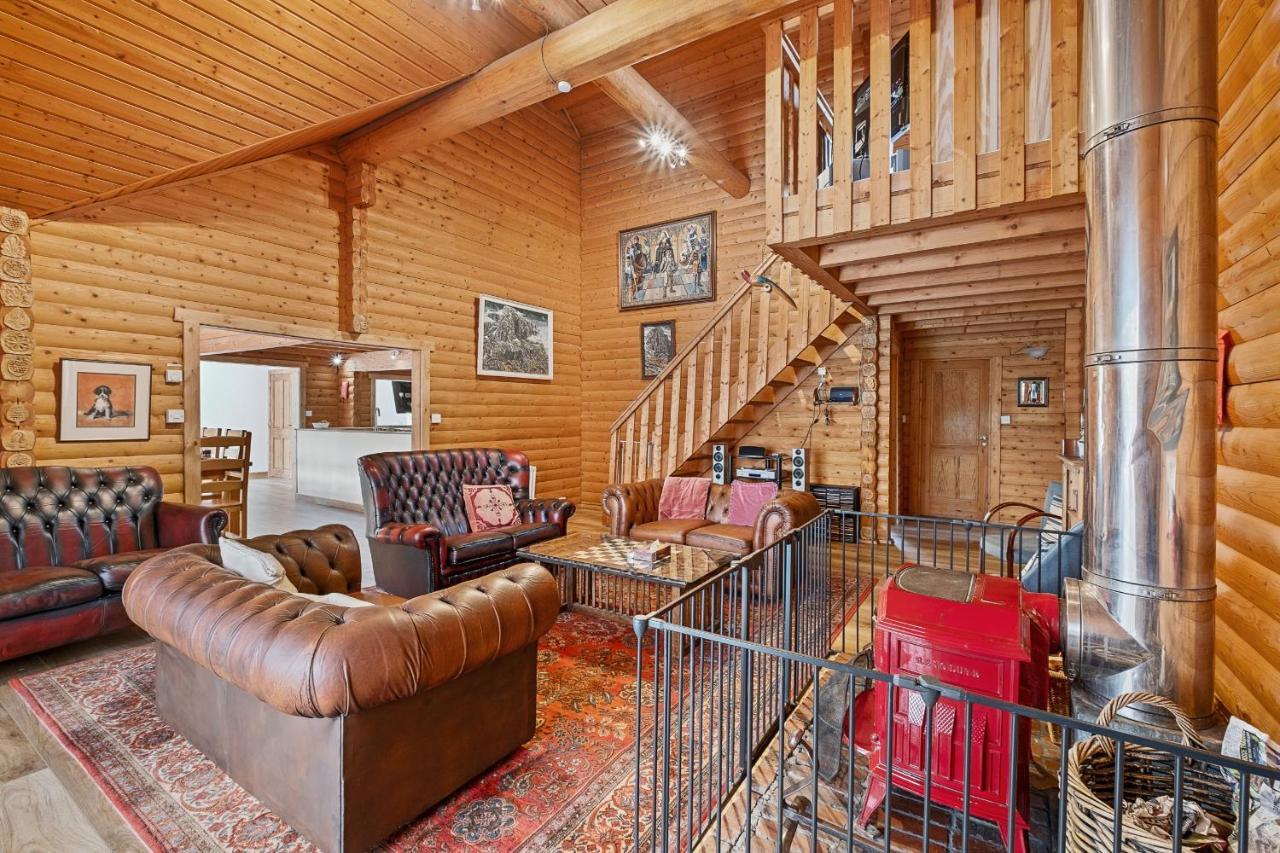 Finest Retreats - The Logs Villa Fort William Eksteriør billede